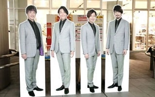 テーブルクロス・椅子