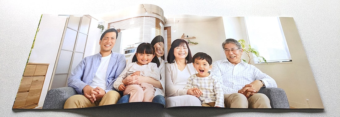 家族の集合写真