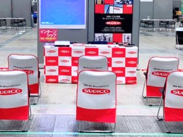 テーブルクロス、椅子カバー事例1